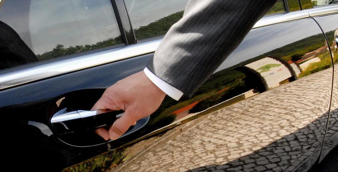 Pennsylvania Limo to Make A Great Impression at Your Event
