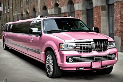 Stylish Pink Lincoln Navigator Limousine!