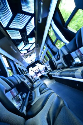 Rent Pa Party Buses Party Bus Rentals In Pennsylvania