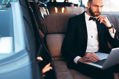 How to Book a Limousine Service Online